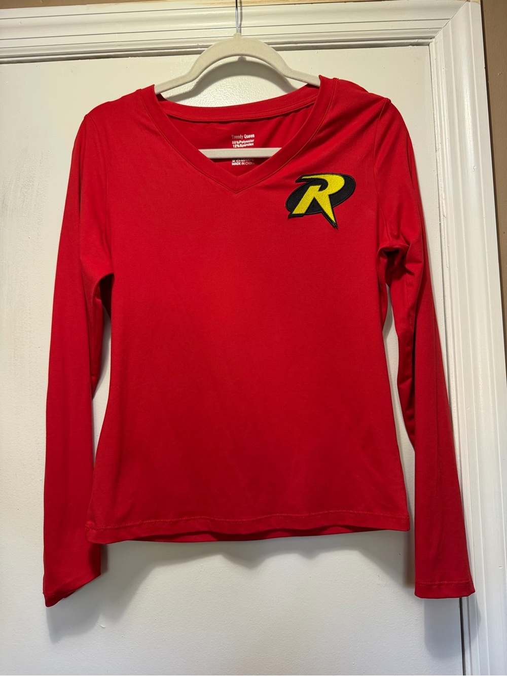 ROBIN long sleeve costume shirt with authentic iron on patch